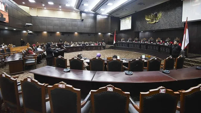 Malapraktik Perundang-undangan Oleh Sudjito Atmoredjo